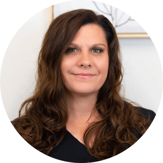 Sara, Clinical assistant